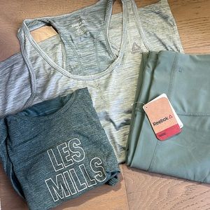 SET! Reebok Athleticwear Leggings + 2 Tanks